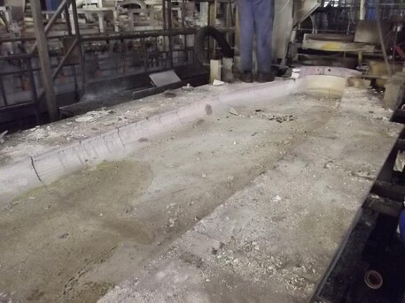 IN LAST FEW YEARS BONDED MATERIALS TAKE OUT A CONSIDERABLE MARKET SHARE AGAINST FUSED CAST.